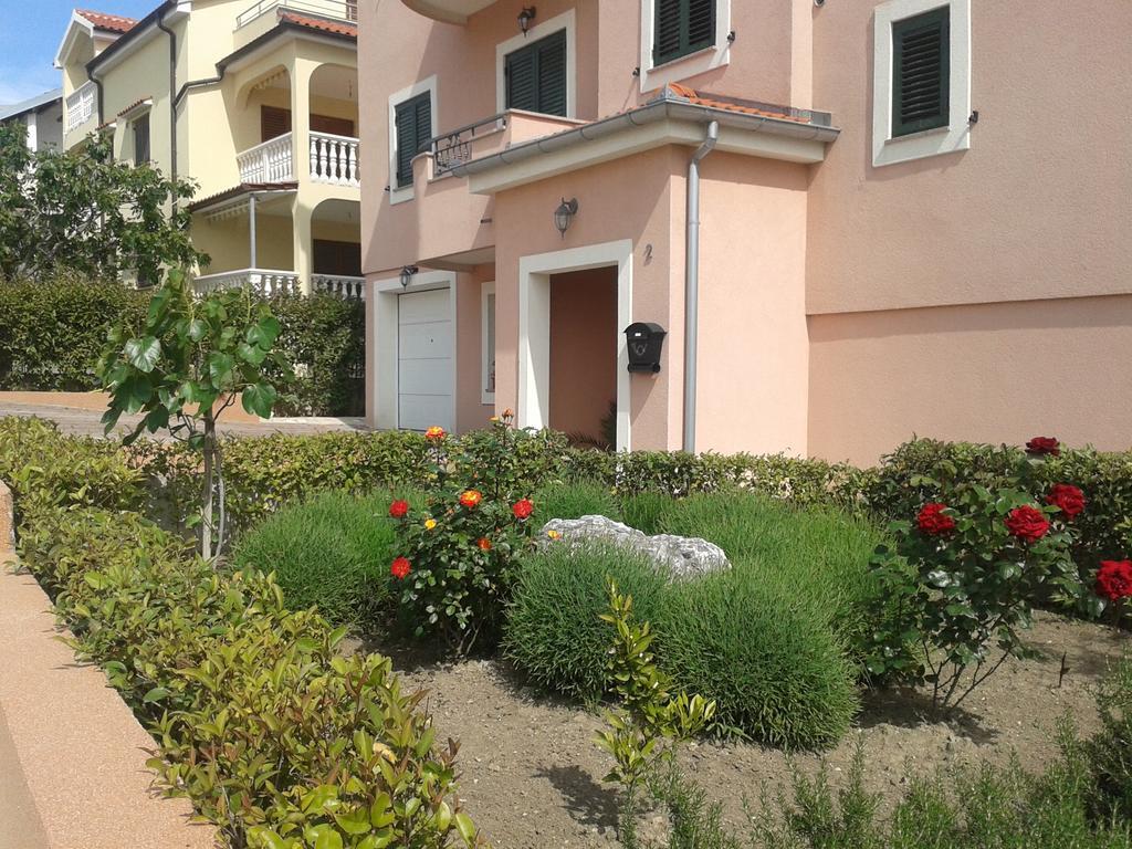 Apartments Lara & Luka Zadar Exterior photo
